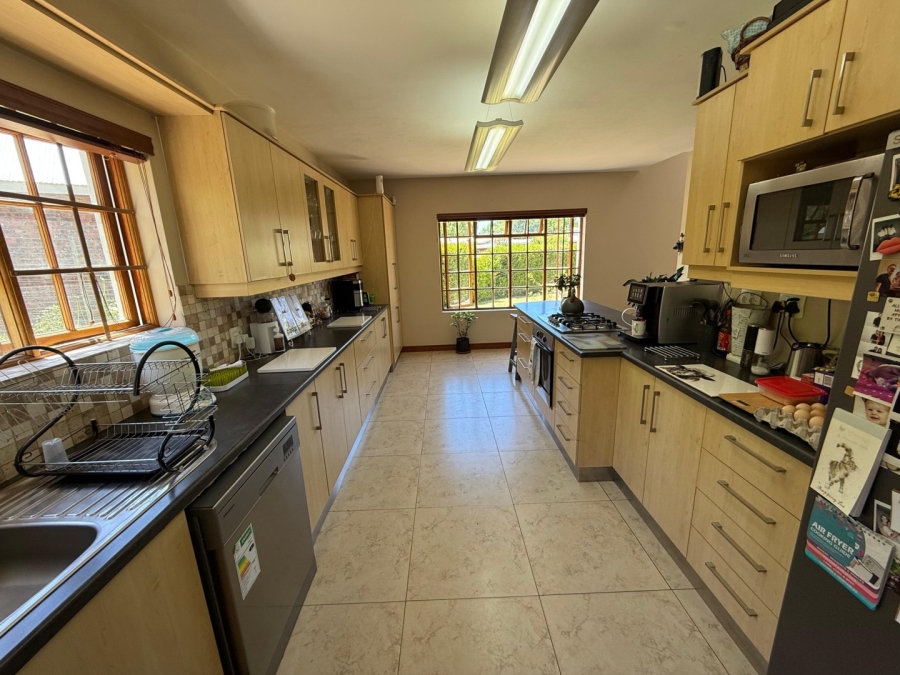 3 Bedroom Property for Sale in Prince Alfred Hamlet Western Cape